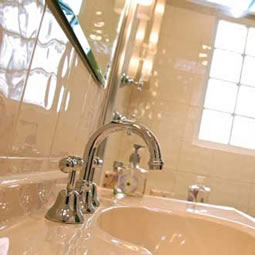 Bathroom specialists in classic designs